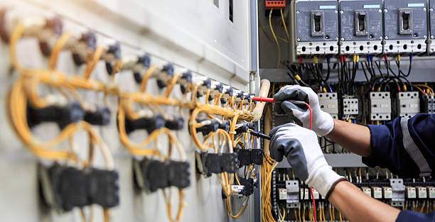 Professional Electrician technician working in Whitefish Bay, WI